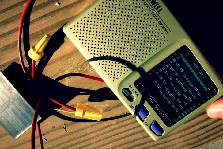 DIY Solar Radio